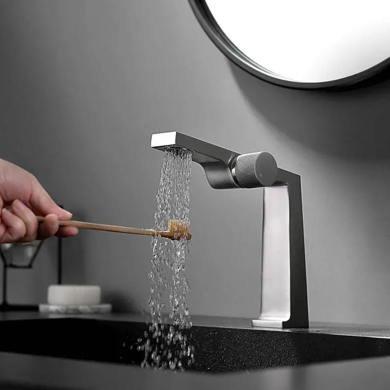 Robinet Salle De Bain Cascade | Nona