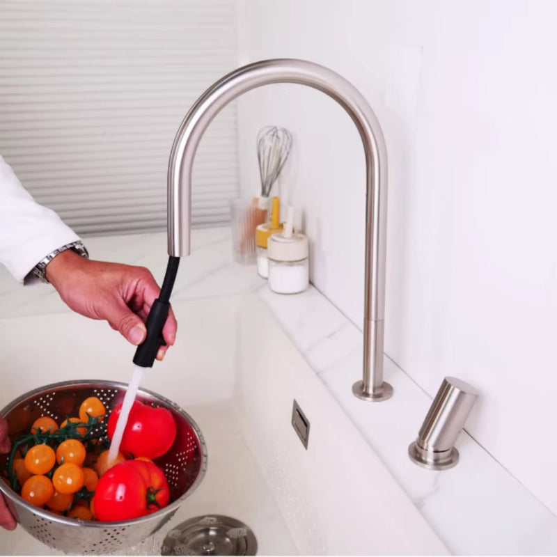 robinet-cuisine-rabattable-noir
